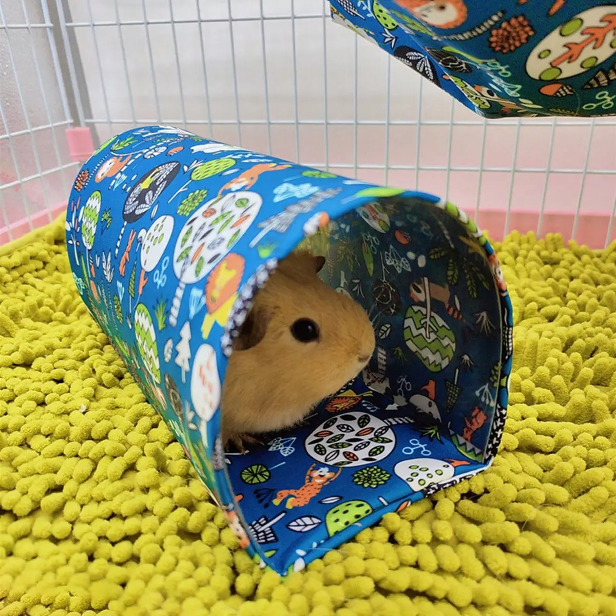 Small Pet Tunnel Hideout Tent, All-Season Drilling Hole Shelter, Concealed Channel Nest, Ideal for Small Pets, Durable Design, Guinea Pig Hideout