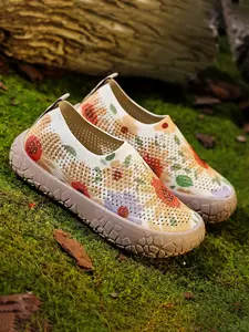 2026 New Hollow Out Mesh Graffiti Elastic Flyknit Loafers, Breathable Summer Footwear, Wide Breathable Comfort Shoes for Middle Aged and Elderly Women