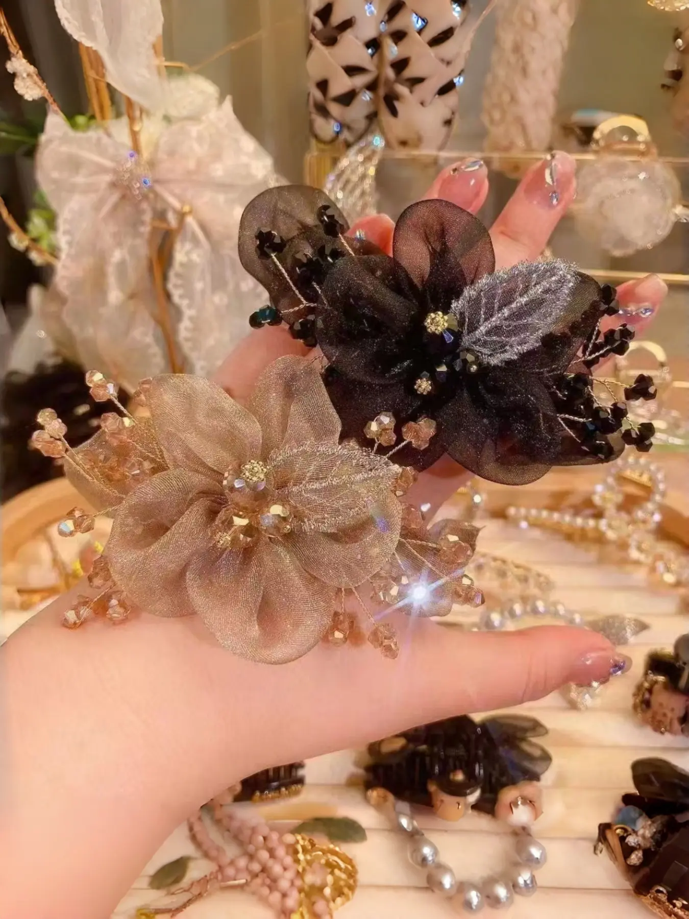 Vintage Embroidery Leaf Mesh Hair Ties, 2 Counts Flower Design Hair Scrunchies for Women & Girls, Minimalist Headwear Suitable for Thick Hair