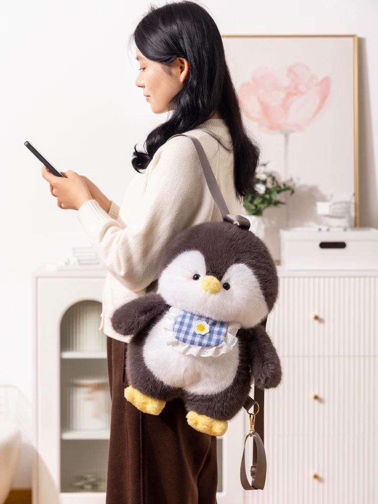 Cute Plush Penguin Backpacks Women Cartoon Fun Shoulder Bag New Trendy Personalized Girl Fashion Rucksack Kawaii Animal Knapsack