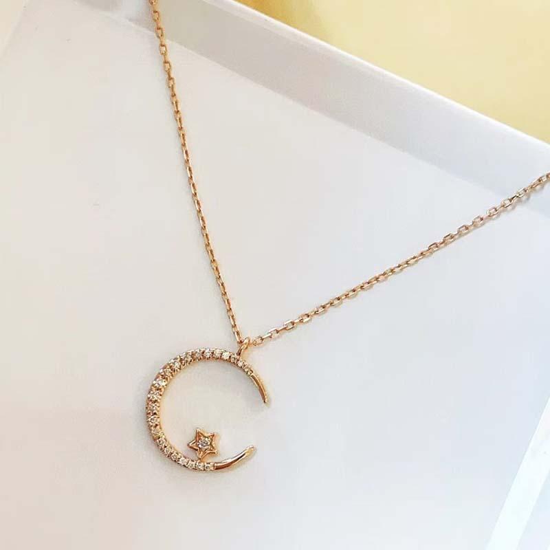 Women's star and moon necklace is super shiny,. A unique and luxurious birthday gift for female students