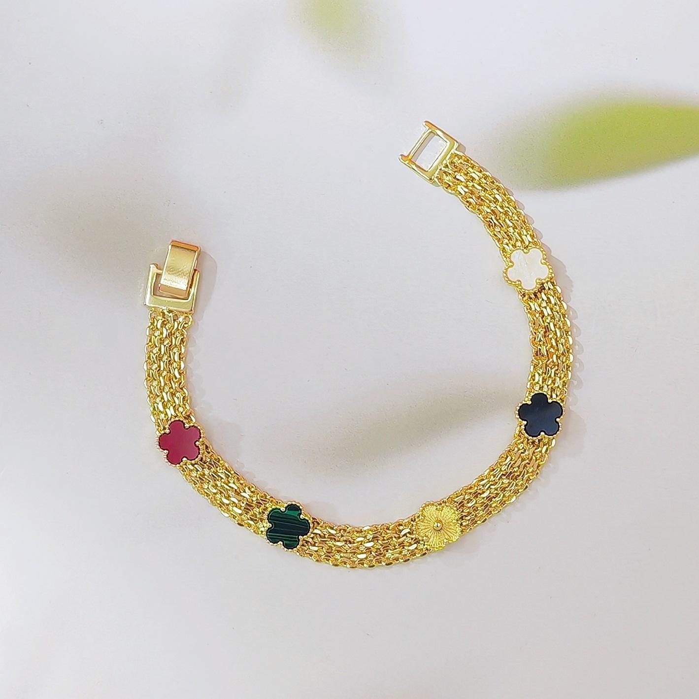 Colorful Clover & Five-Leaf Lucky Bracelet for Women, White Shell Inlaid Design, Trendy Y2K Aesthetic Fashion Jewelry, Dainty & Versatile for Daily Wear, Parties & Holiday Gift Giving