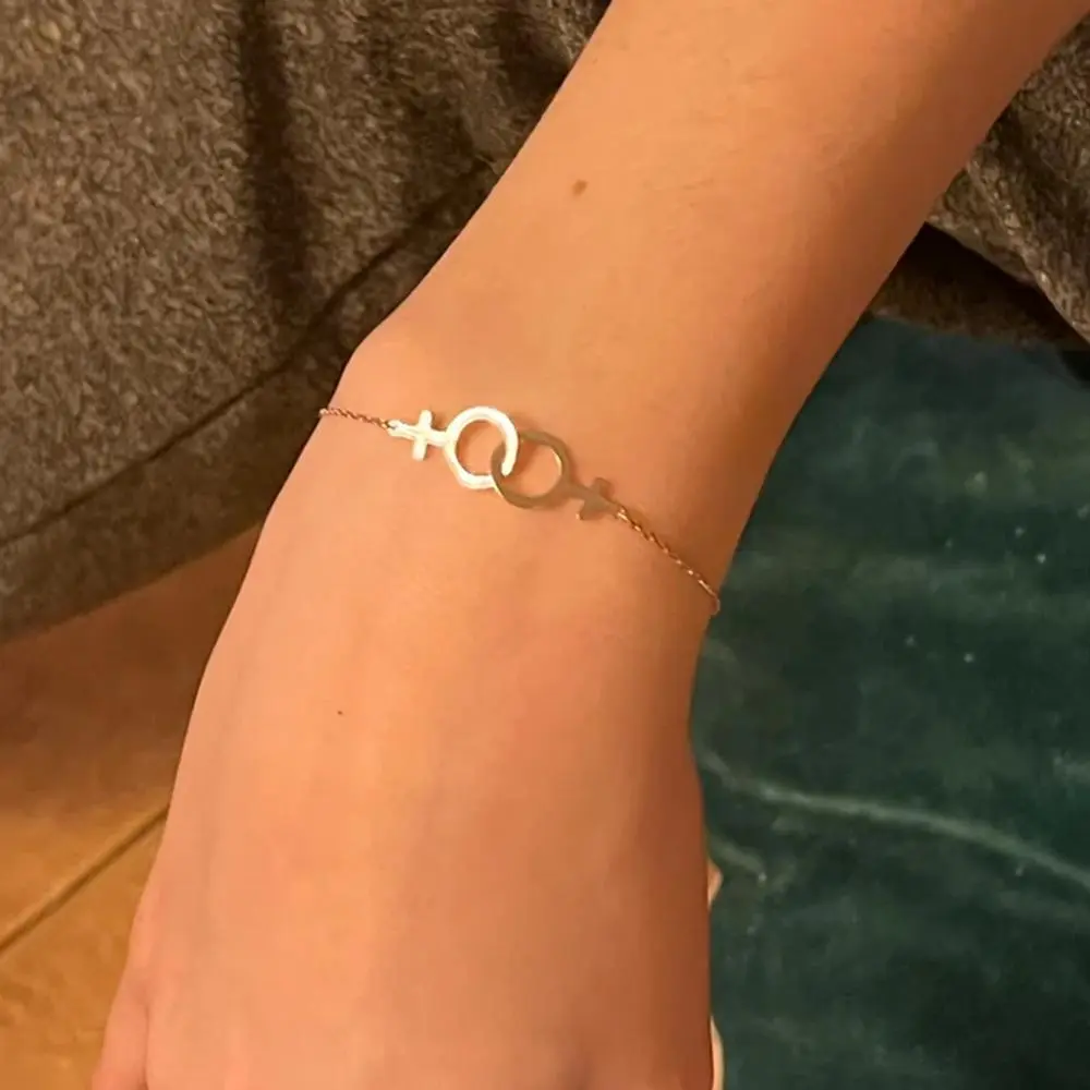 Double Venus Symbol Charm Female Lesbian LGBT Bracelet for Women Bracelet Girlslove LES Stainless Steel Sister Jewelry