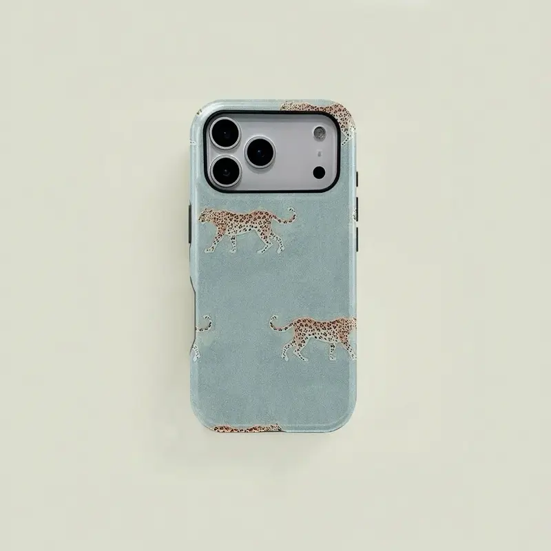 Cheetah-Patterned Minimalist 2-in-1 Double-Layer Protective Phone Case, Sturdy Durable Couple Case Compatible with iPhone 17/16/15/14/13/12/11 Pro Max/Plus/Pro