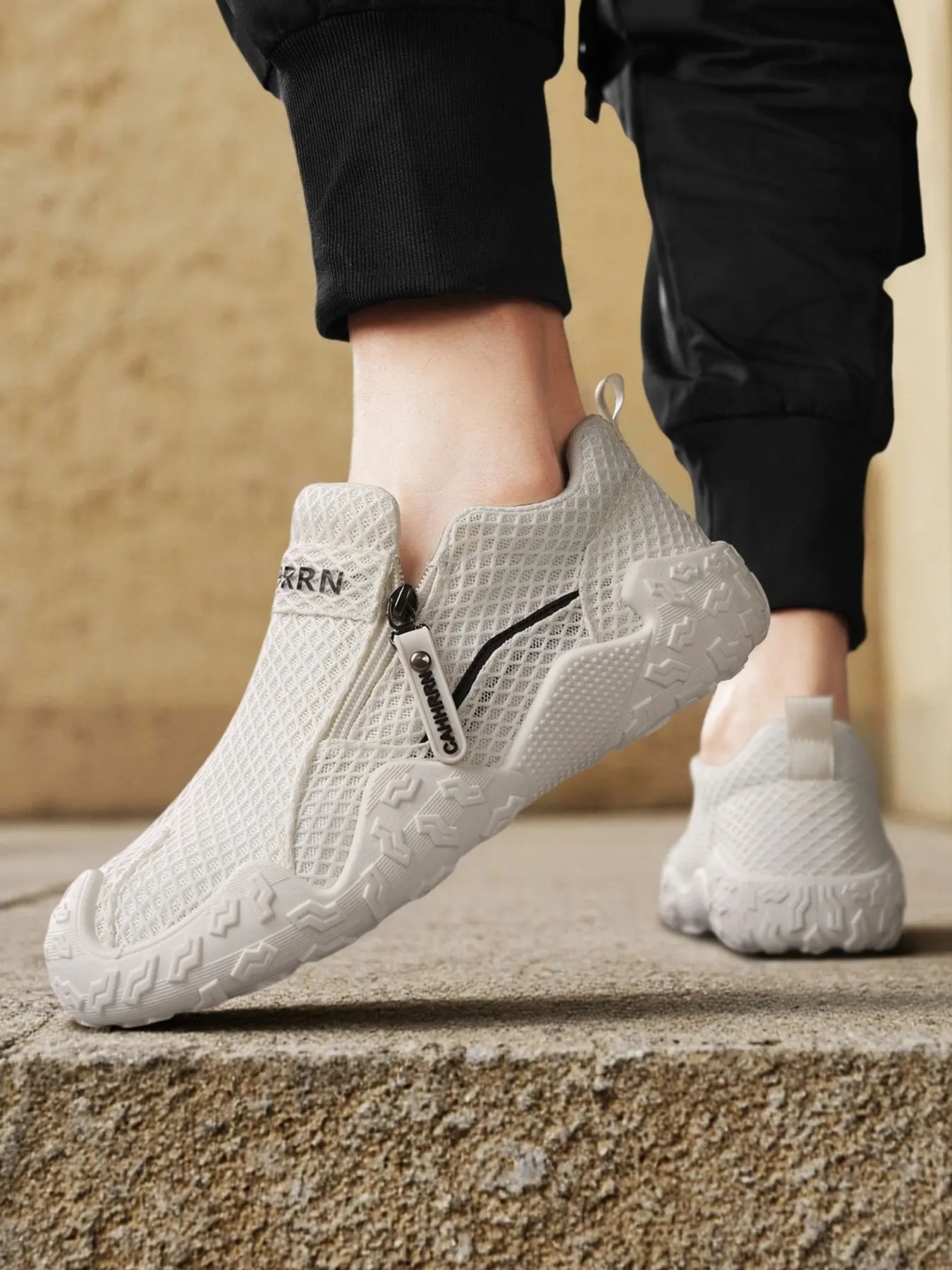 Summer Men's Mesh Casual Shoes, Side Zipper, Anti-Slip Sole, Breathable, Lightweight, Comfortable, Ideal for Daily Use, Outdoor Activities