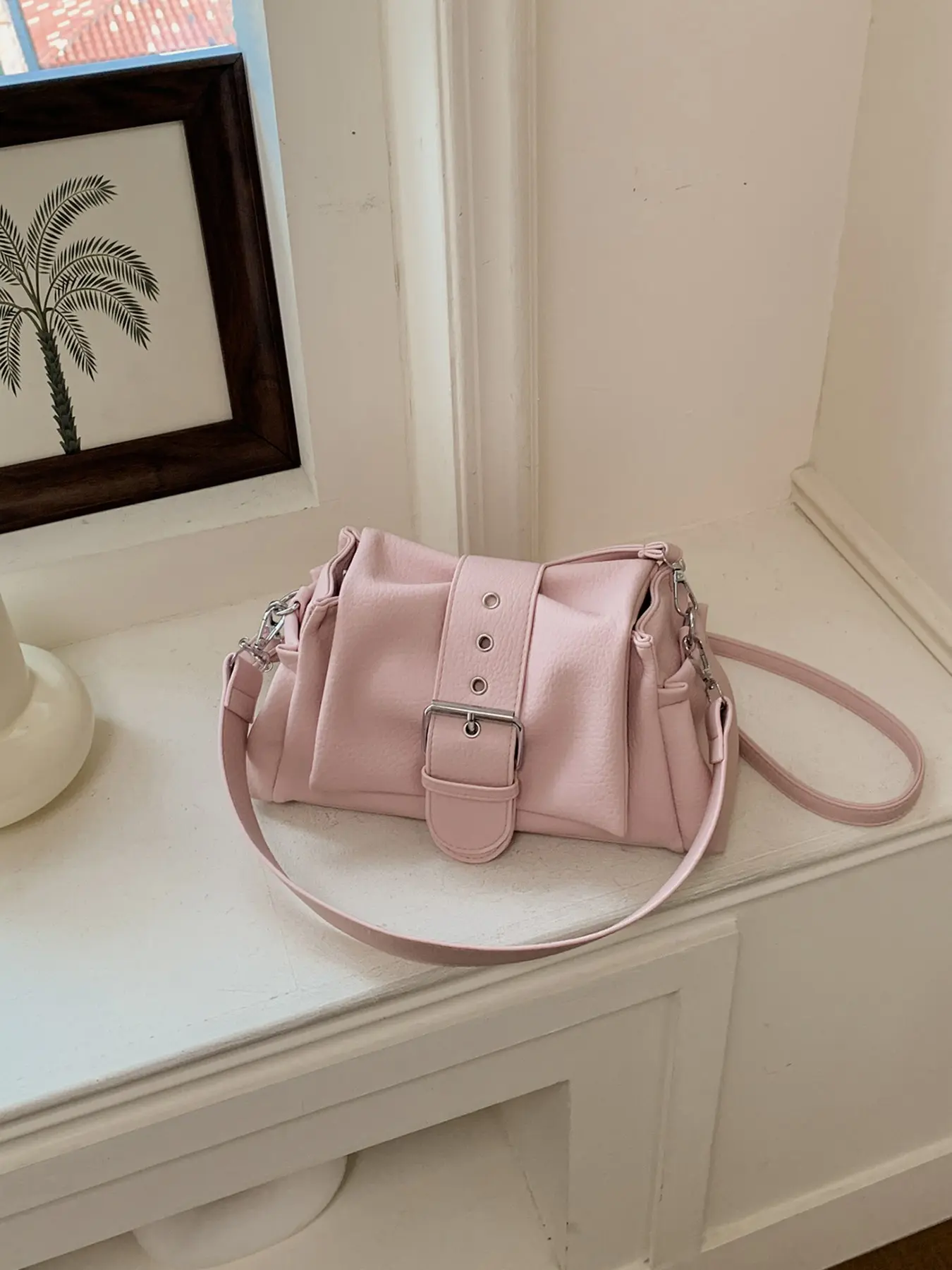 Korean-style soft macaron-colored crossbody bag with a tender, soft leather texture, a niche and delicate shoulder bag with a nice vibe, perfect for everyday use, commuting to work, shopping, dating, and travel, a light luxury portable shoulder bag.
