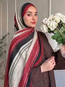 Women's Vintage Vertical Striped Hijab, 70x180cm, Perfect for Long Muslim Robes, Elegant Headscarf for Daily Wear