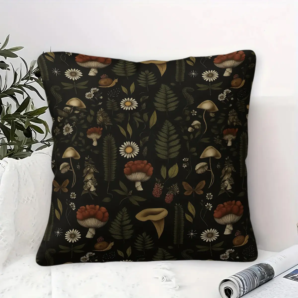 Vintage Woodland Mushroom Floral Throw Pillow, Dark Botanical Nature Decor Includes Pillow Core, Lovely Accent Cushion for Cabin Living Room Sofa Decoration, Home Decorative Square Cushion, Soft Cushion