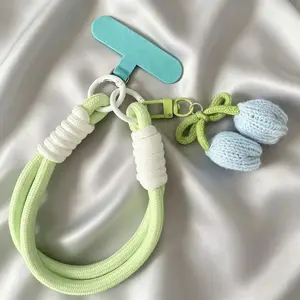 Tulip Knitted Phone Strap, Handmade Crochet Tulip Keychain, Anti-Loss Shockproof Wrist Band, Fashion Accessory Gift