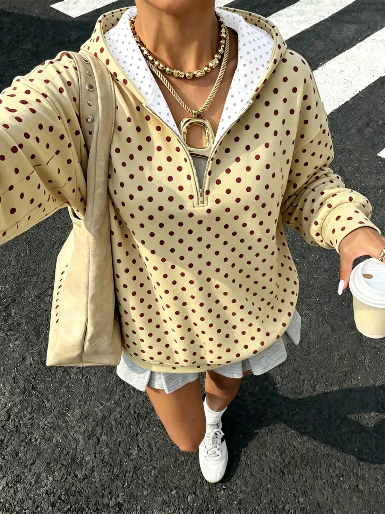 2026 TikTok Viral Polka Dot Half Zip Hoodie Unisex Oversized Long Sleeve Pullover Sweatshirt with Drawstring Hood,Soft Stretchy Fleece Lined Loose Fit Casual Vintage Y2K Old Money Streetwear Aesthetic Hooded Top,Men Women Trendy Versatile Dot Print Sweat