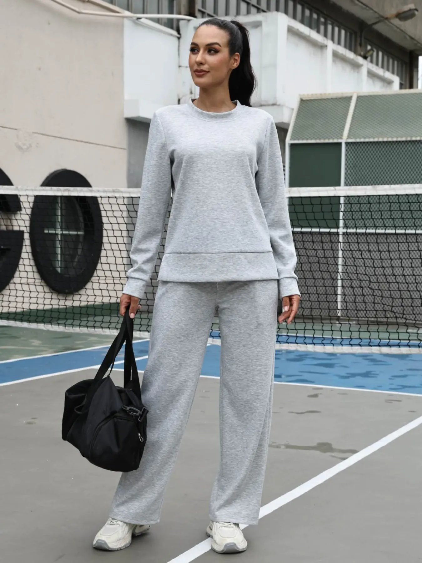 Women’s 2 Piece Sweat Set, Crewneck Long Sleeve Sweatshirt & Wide Leg Sweatpants, Casual Matching, Drawstring Pants with Pockets, Athleisure Travel Clothes