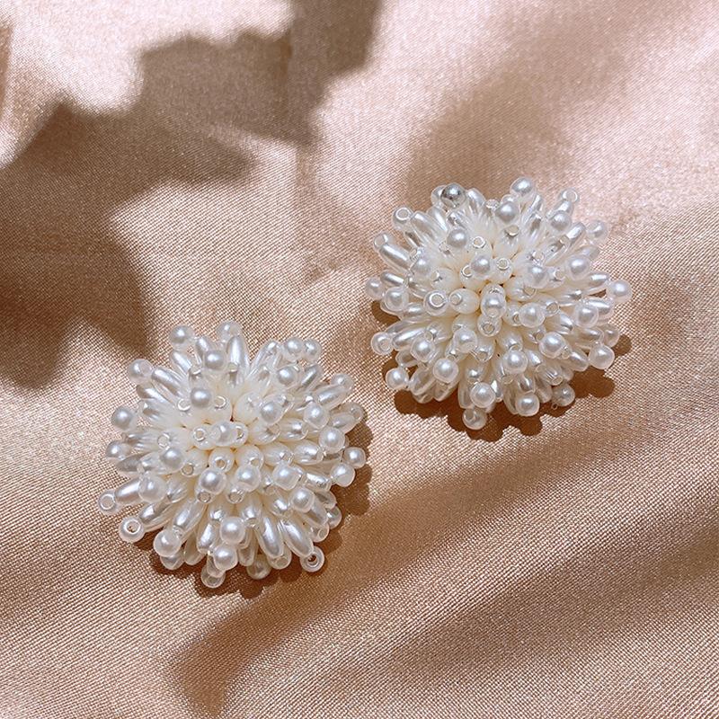 New Style Best-Selling French High-End Pearl Flower Earrings, Small-Scale Design Stud Earrings, Elegant Women's Jewelry