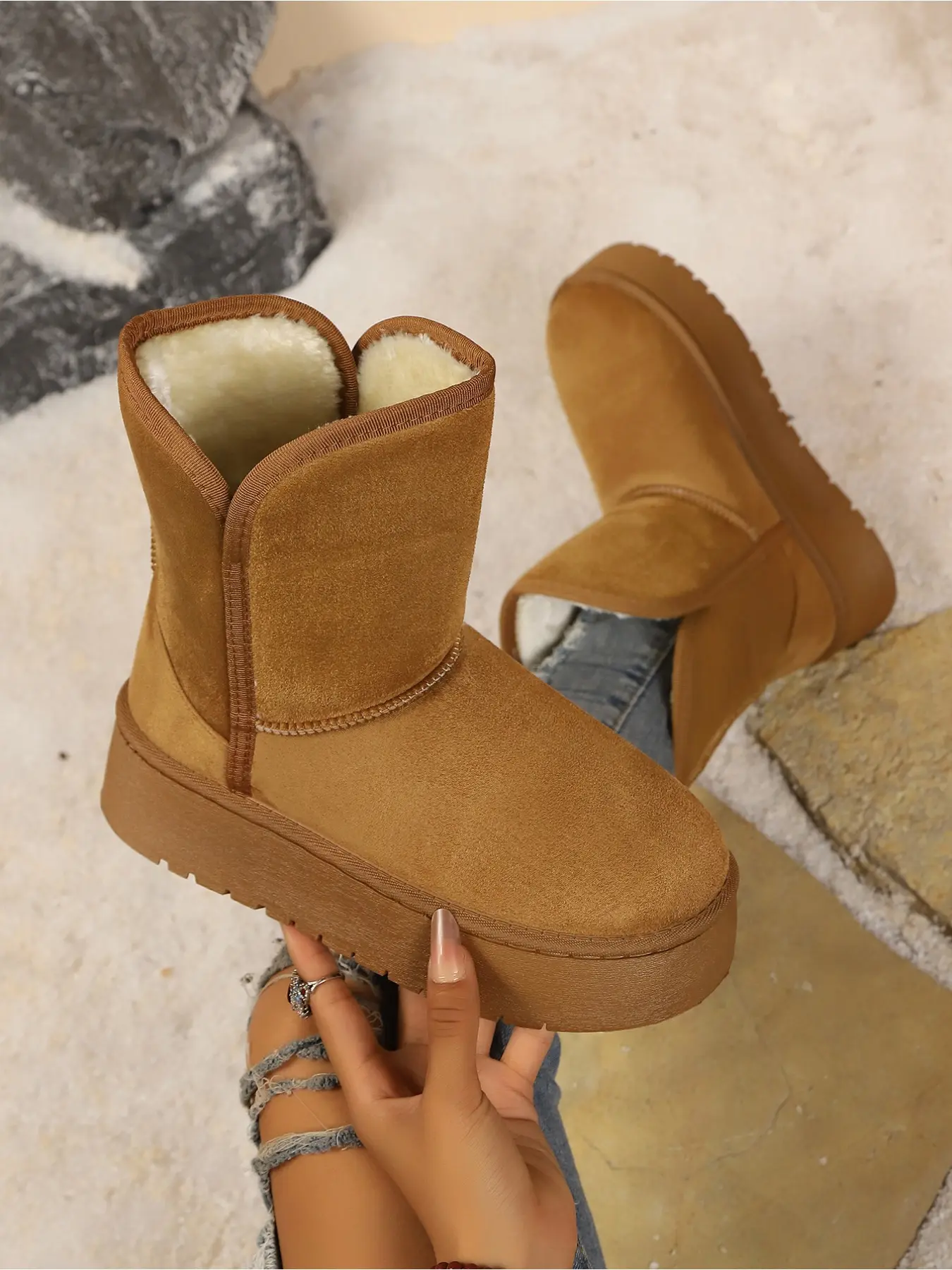 Women's Platform Short Snow Boots, Winter Fleece Lined Warm Non-Slip Height Increasing Ankle Boots