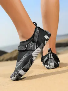 Unisex Colorblock Quick-Dry Water Shoes, Non-Slip Barefoot Hiking Sandals, Breathable Lightweight River Exploration Footwear