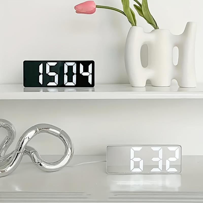 1pc LED Mirror Table Alarm Clock |   Digital Display, USB Powered, Snooze Function, Modern Rectangular Design with Plastic Frame, ≤36V Operating Voltage |   Ideal for Bedroom Or Office Decor
