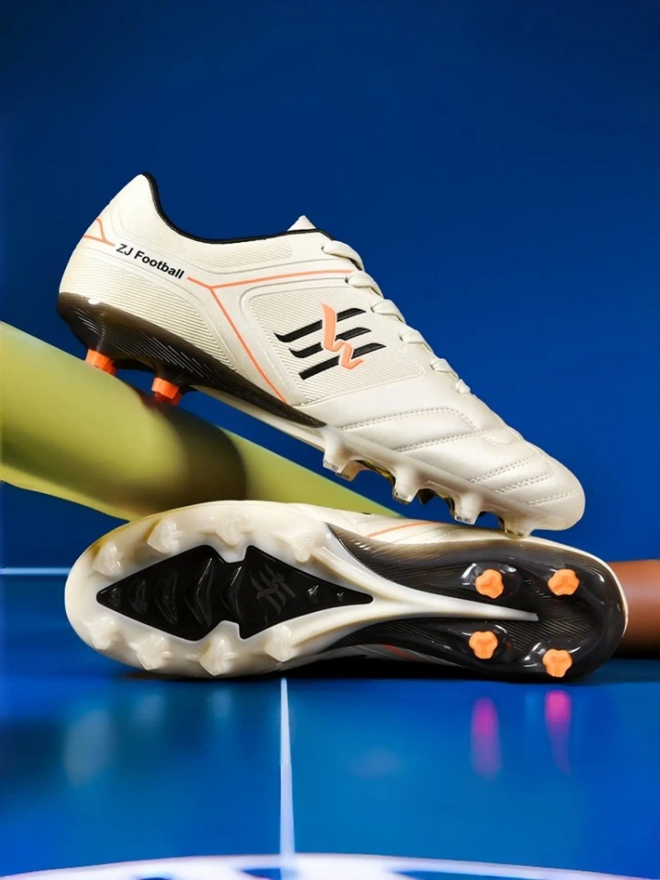 Unisex Professional Soccer Cleats, Durable Wear-resistant Sports Footwear
