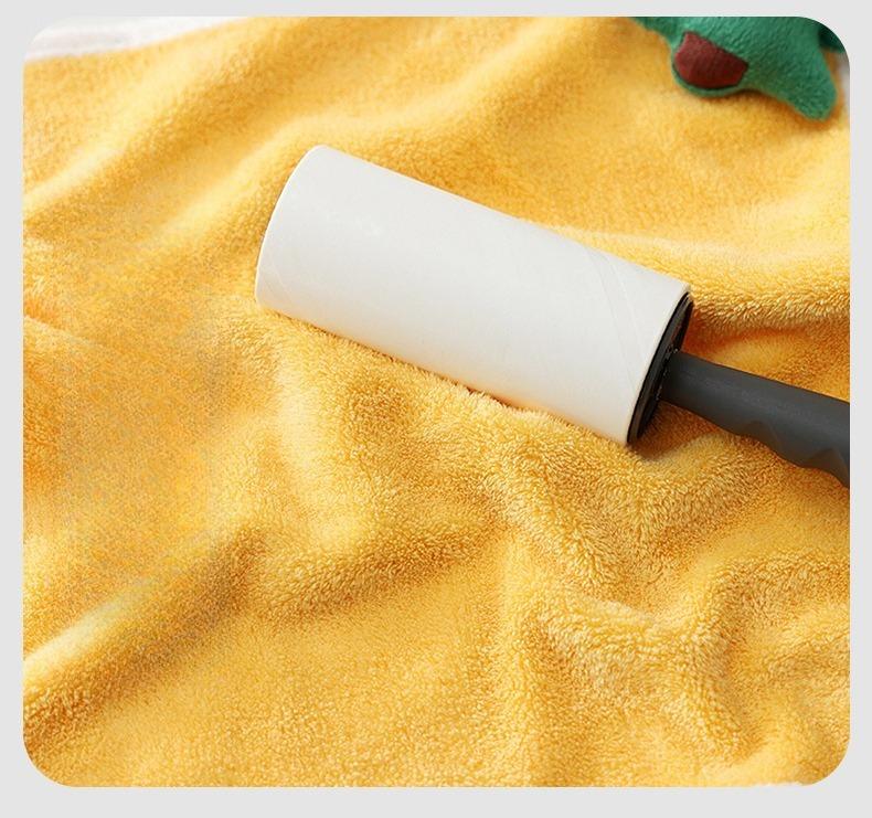 Xmas Coral Fleece Kids Hand Towel: Cartoon Hanging Style, Festive Creative Design, Home Decor & Friend Gift