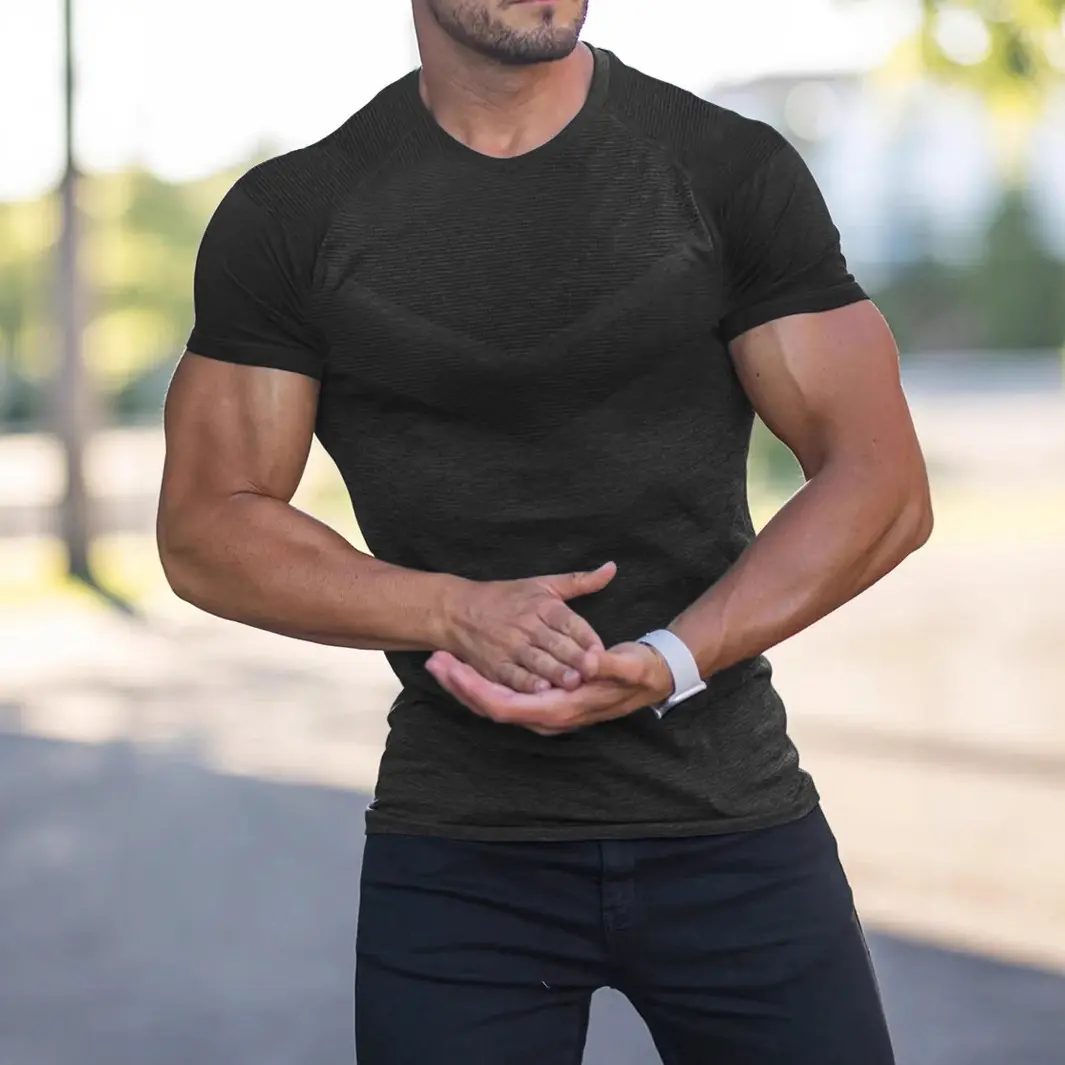 Men's Slim Fit Sports T-Shirt, Short-Sleeve Quick-Dry Polyester Top, Breathable Performance Wear for Running and Fitness