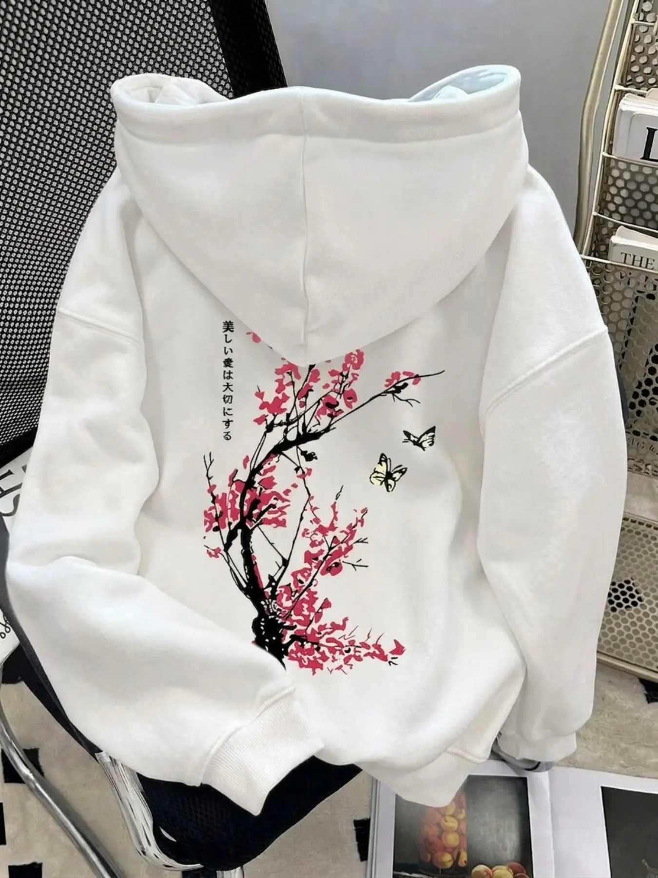 New Traditional Style Hooded Sweatshirt, Plum Butterfly Japanese Print, Loose Fit Casual Top for Fall & Winter, Full Print Hoodie