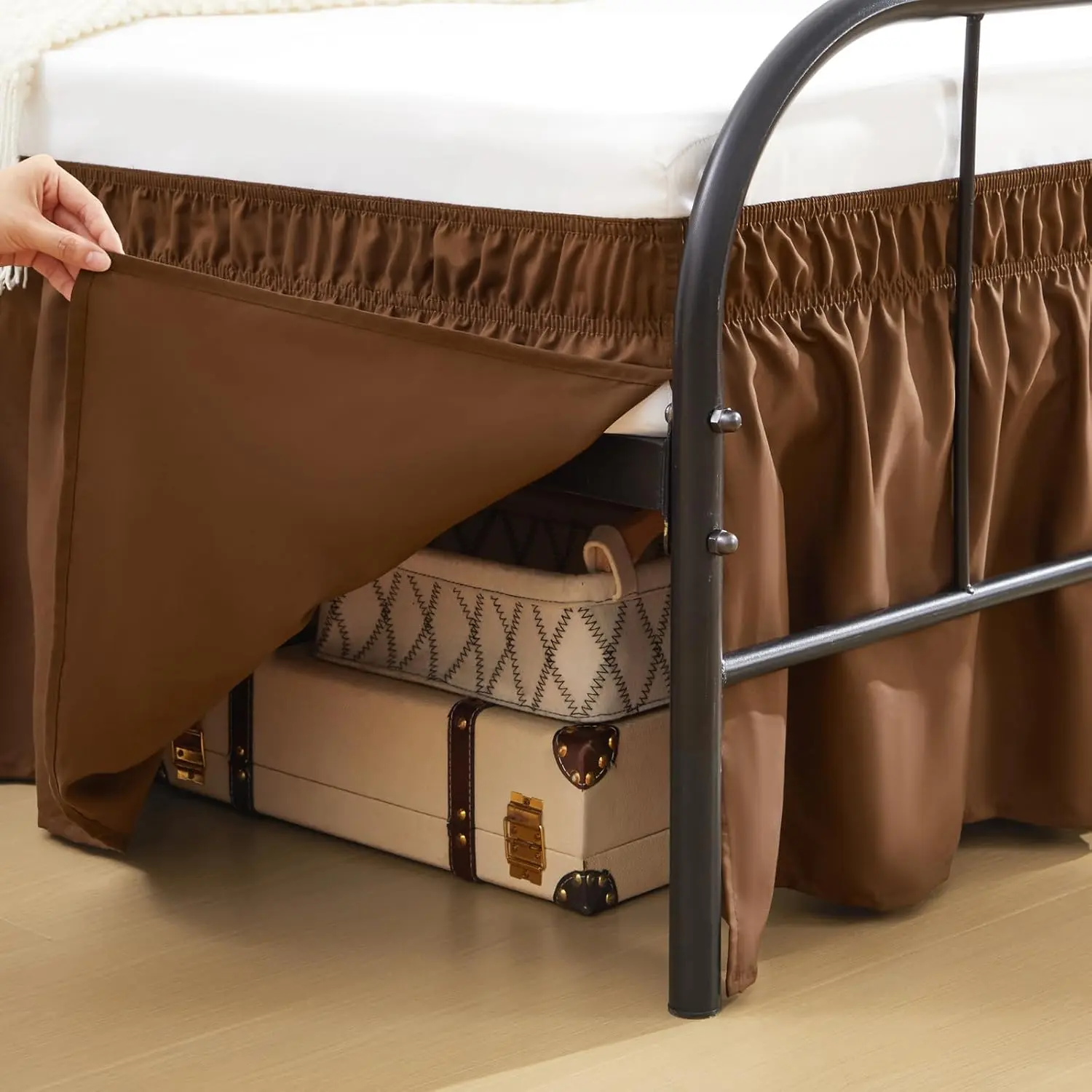 Polyester Full Bed Skirt with Split Corners, 15-Inch Drop Classic Ruffles, Elastic, Wrinkle & Fade Resistant, Machine Washable, Easy Install, Ideal for Hotel Rooms & Canopy Beds, Chocolate Brown Practical Gift for Men