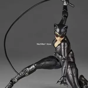 In Stock Arkahm MAX Factory Anime Figure Kaiyodo Revoltech Yamaguchi Catwoman PVC Figurine Ko Statue Collectible Model Gift Toys