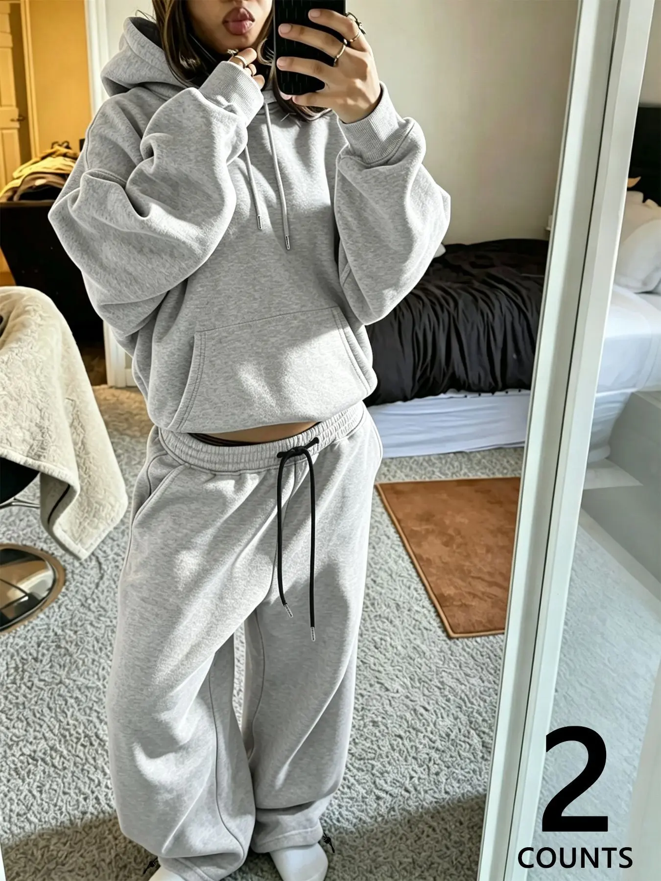 Women's 2-Piece Loose Hoodie and Jogger Set – Casual Long-Sleeve Drawstring Activewear Set for Everyday Wear