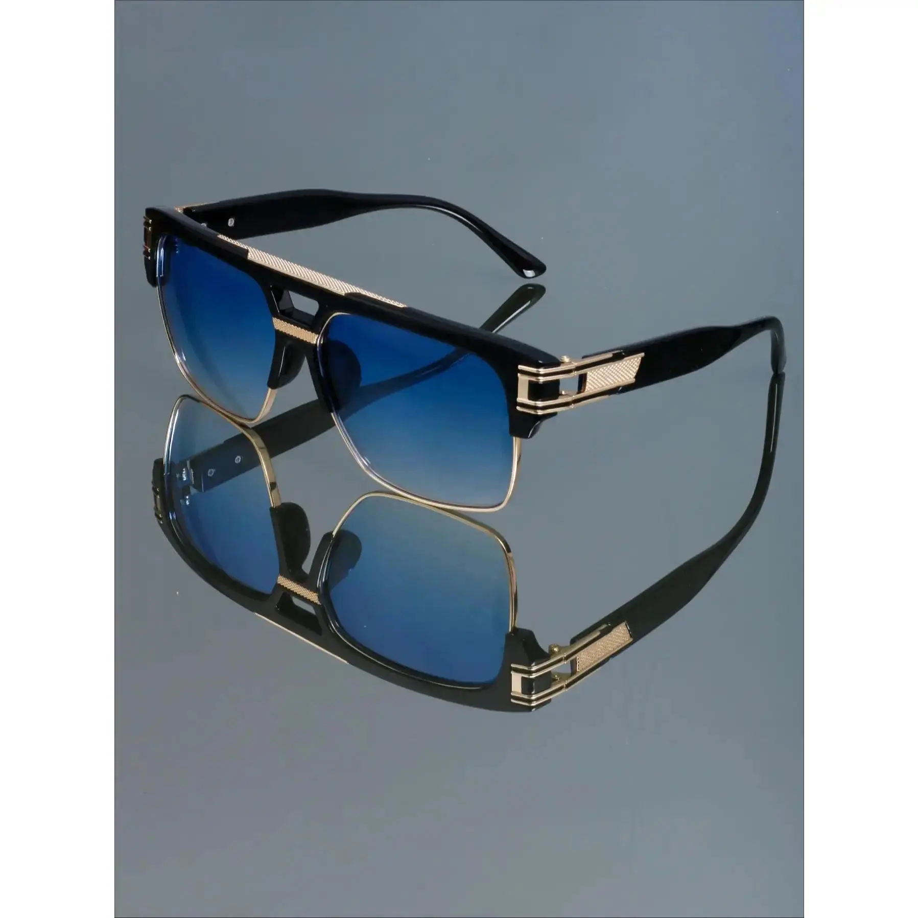 Retro Square Frame Glasses for Women Men - Trendy Vintage Unisex Eyewear, Stylish Casual Daily Fashion Optical Frames for Streetwear & Commuting