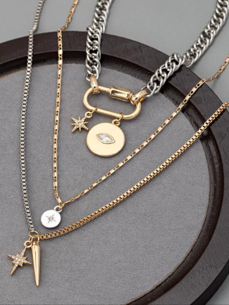 Metal simple gold and silver two-color multi-layer necklace, personalized exaggerated trendy eye pendant multi-layer stacking necklace for women, fashionable and versatile, suitable for daily wear during the back-to-school season, and a gift for Teacher's