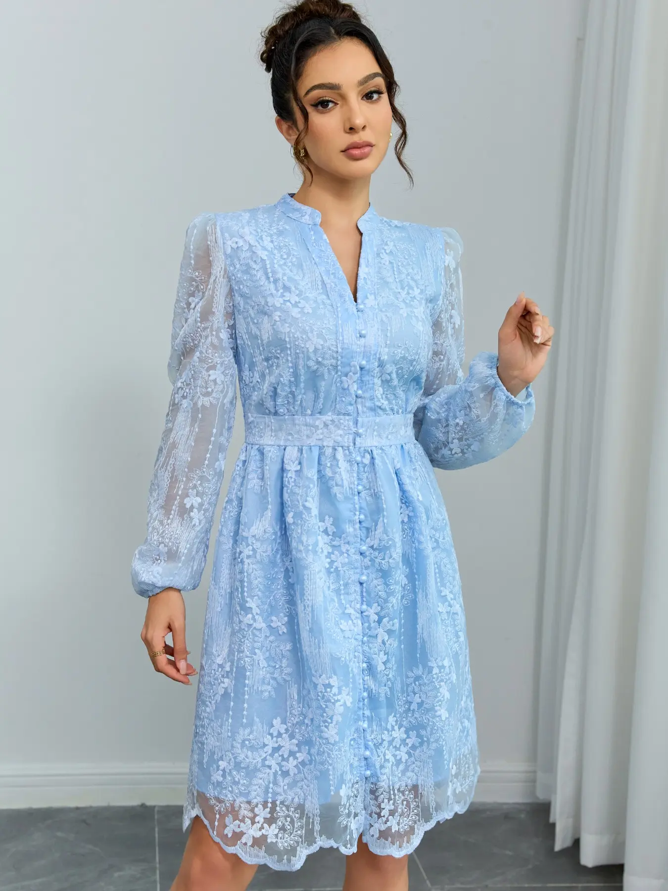 Summer French Light Blue Lace Dress, Double Layer Mesh Puff Sleeves, Waist Cinch Hollow Pearl Buttons, Elegant Knee-Length Fashion Dress