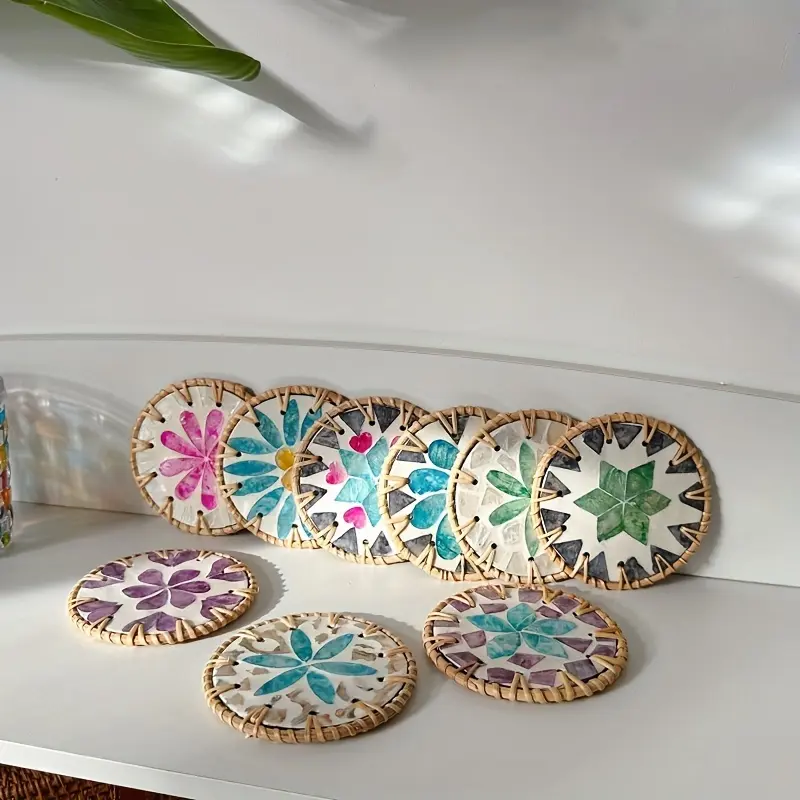6pcs Multi-Colors Vietnamese Rattan Woven Shell Motif Circular Coasters, Heat-Resistant Anti-Scalding Moisture-Proof Round Shape Coasters for Teapots, Teacups, Desktop Snack Tables, Six Pieces