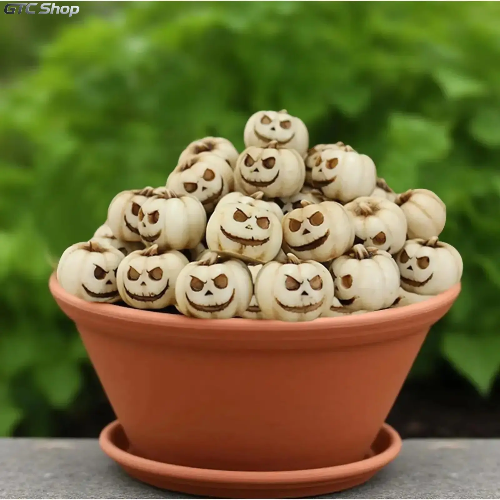 20 Pack Spooky Antique Gothic Mini Pumpkin Head Ornaments, Lightweight Tiny Halloween Figurine Set, Weatherproof Fall Tabletop Decor, Outdoor Yard Garden Displays & Spooky Halloween Party Table Decoration Supplies