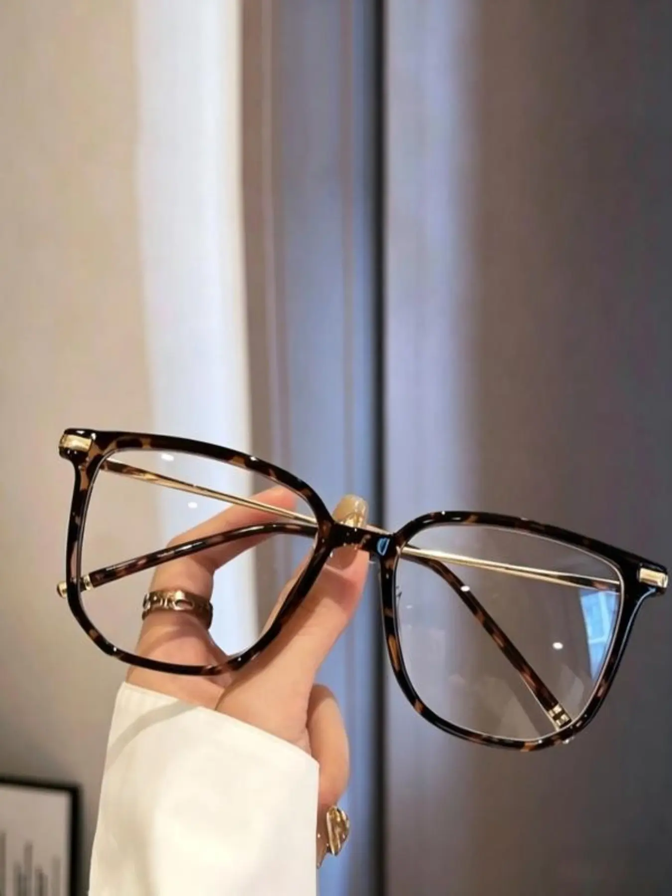 Unisex Blue Light Blocking Glasses, Leopard Pattern Eyeglasses, Office & Phone Viewing, Stylish Polycarbonate Frames, Computer Glasses, Fashion Glasses, Fashionable Frames Glasses