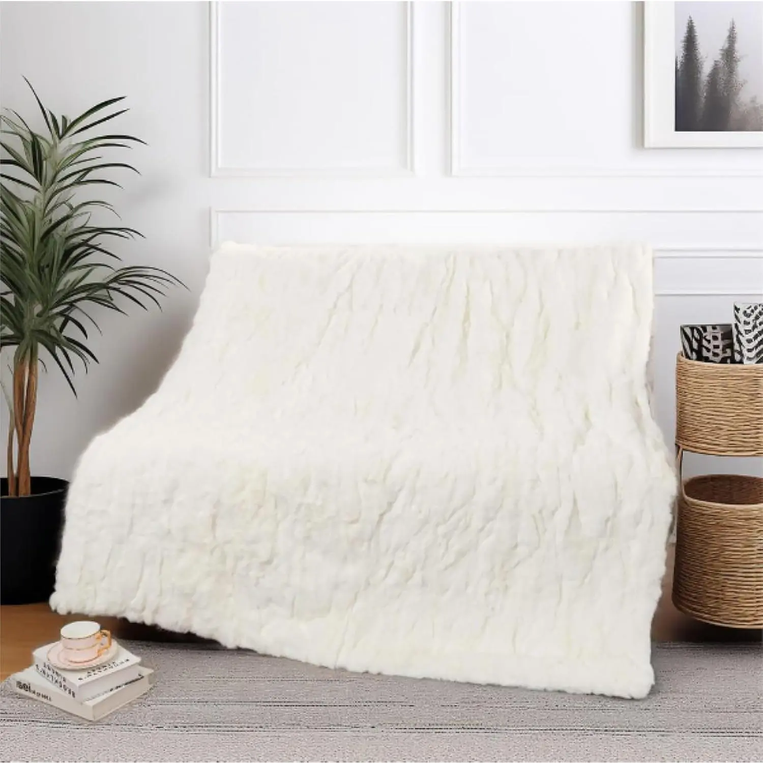 Rex   Throw Blanket for Couch Bed, White, 55x78.7in | Luxury Rex    Large Blanket for Sofa, Warm and Soft , Cozy Genuine   Throw Plush Pelt Bedspread