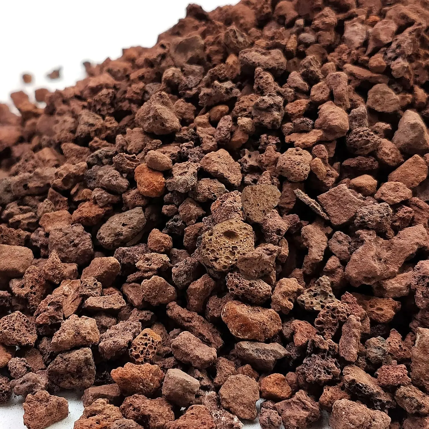 Red Lava Rock for , 2 lbs, 1/4 Inch Volcanic Rock |  Pumice Gravel, Succulent Cactus Soil Potting Mix, Soil Drainage, Fire Pits, Outdoor Garden, Safe for Aquarium