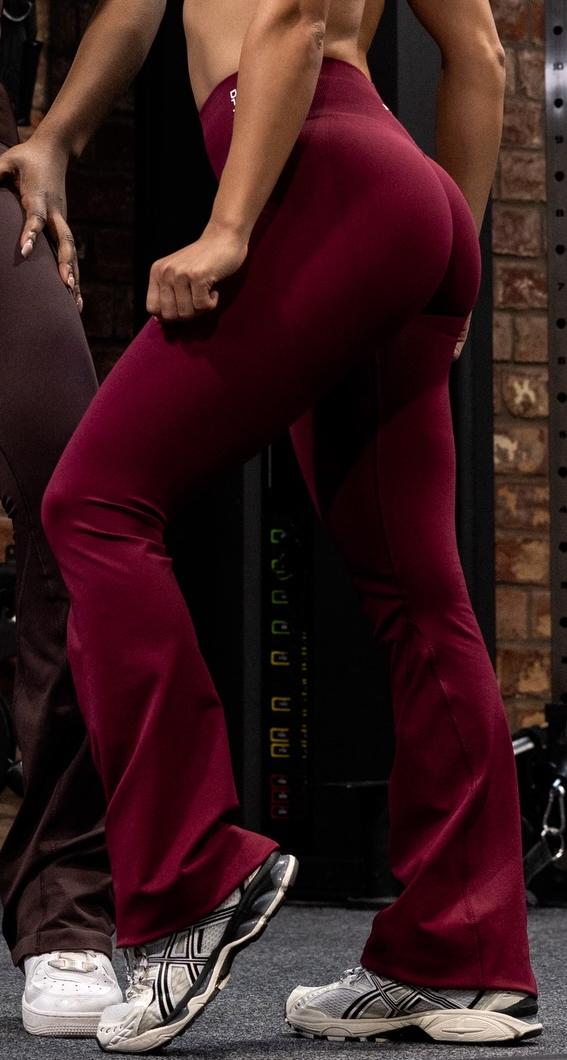 DFYNE 2026 New Vision Crossover Flare Leggings – Seamless Soft Nylon Front V Waist Butt Lift Yoga Gym Fitness Pants for Women