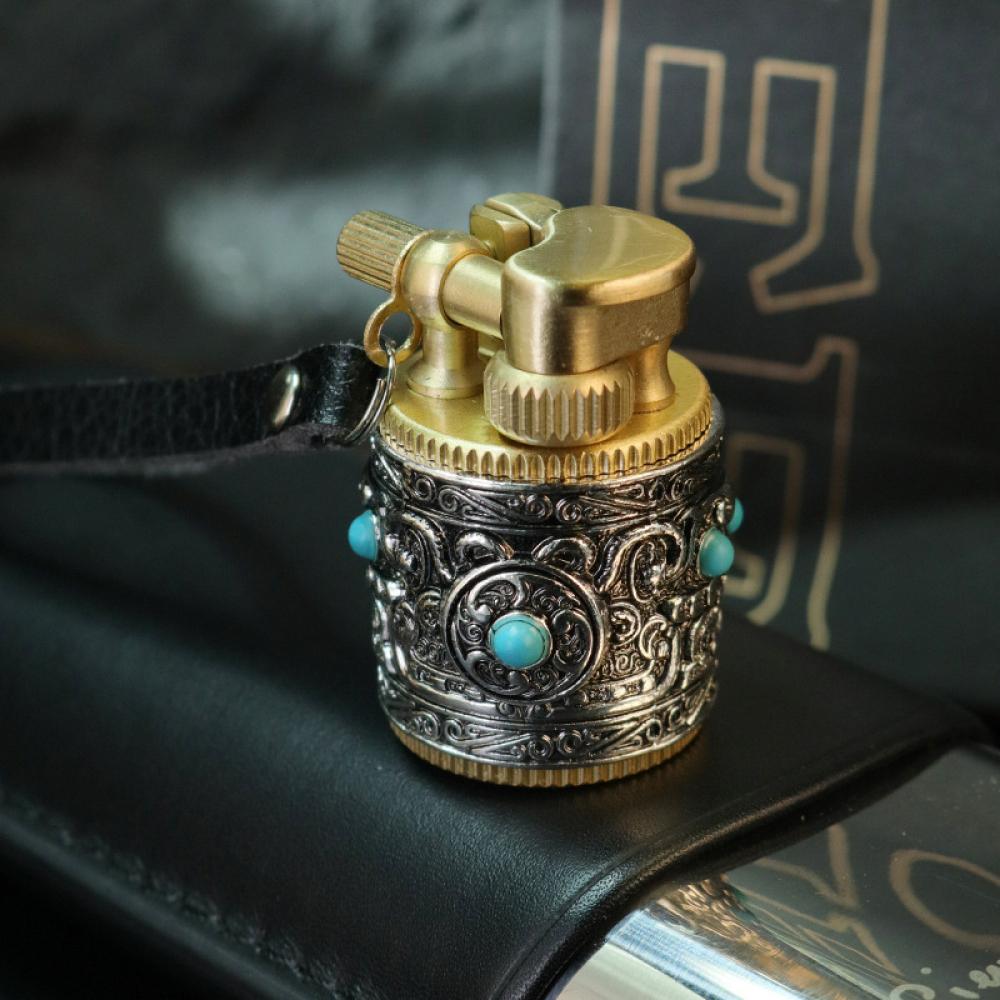 Retro Flint Wheel Lighter Silver Armor Decoration Fat Boy Shape Brass Material Novelty Unique Lighter For Men gift(Without Fuel)