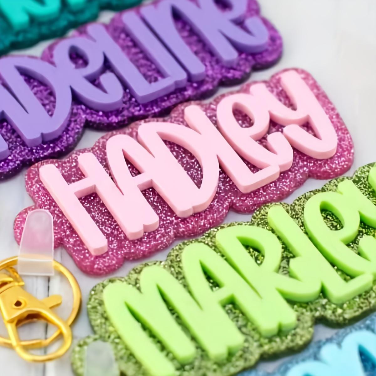 Personalized Acrylic Name Keychain, Beach Bag, Custom DIY Letter Series, Autumn And Winter Style, Unique Letter Labels, Bag Pendant, Ideal Gift for Family And Friends for Halloween And Christmas