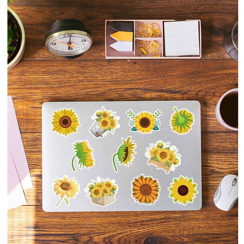 Sunflower Pattern Sticker, 50pcs/set Waterproof Self Adhesive Decor Paper, Decor Sticker for Gift Greeting Card Water Bottle Laptop Phone