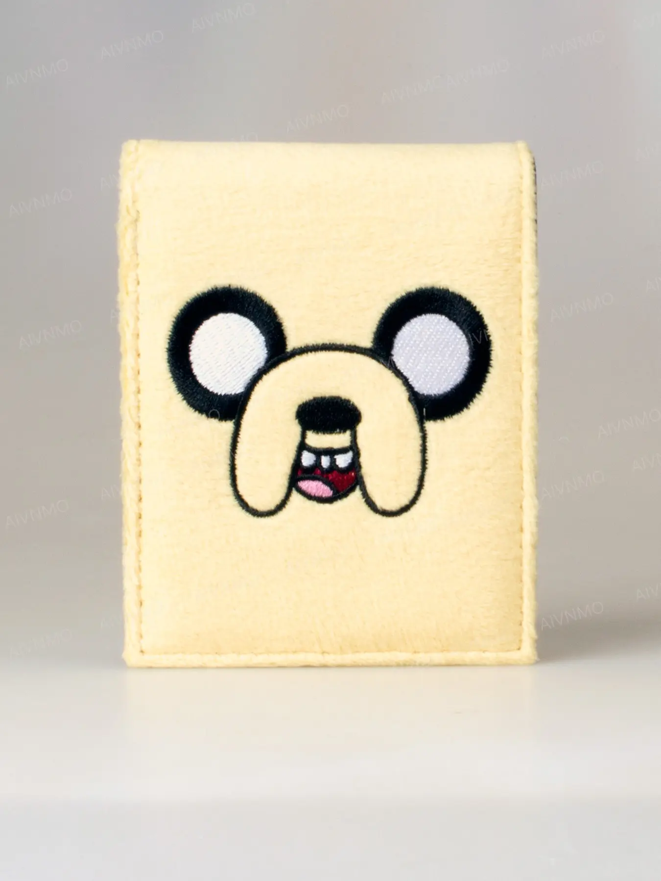 Plush Embroidered Anime Bi-Fold Wallet, Fashionable and Cute Card Holder, ID Window, Stylish and Personalized Accessory