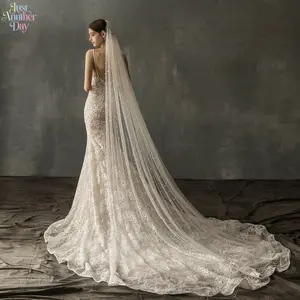 Luxury Pearl Beaded Cathedral Wedding Veil, Long Tulle Bridal Veil with Comb, Elegant Soft Tulle Trailing Veil for Wedding Ceremony & Photoshoot
