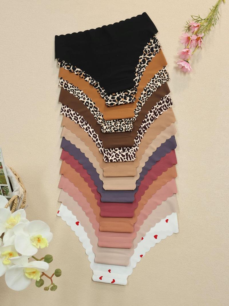 Women's Leopard & Heart Print Underwear Set, Ultra-Thin Seamless Low-Waist Sporty Panties, Quick-Dry Wave Hem Design, All Seasons