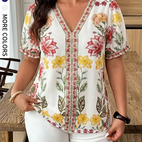 Plus-Size Women's Floral Border Print V-Neck Blouse, Short Puff Sleeves with Ruffle Cuffs for Casual Wear and Garden Parties