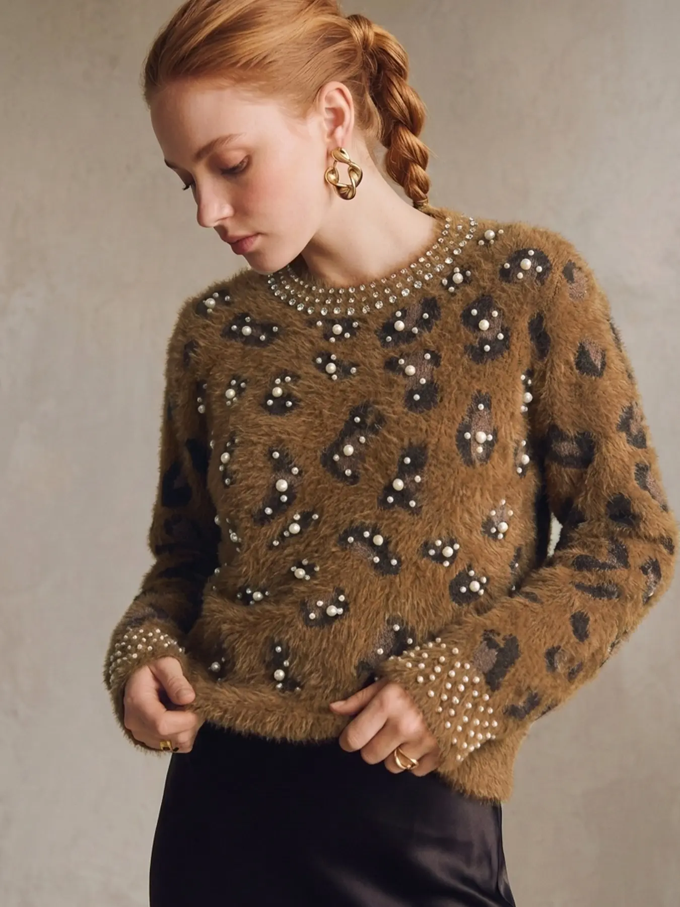 Women's Fall Winter Casual Patchwork Print Knit Sweater, Pearl Embellished Round Neck Long Sleeve Pullover, Loose-Fitting Jersey Top