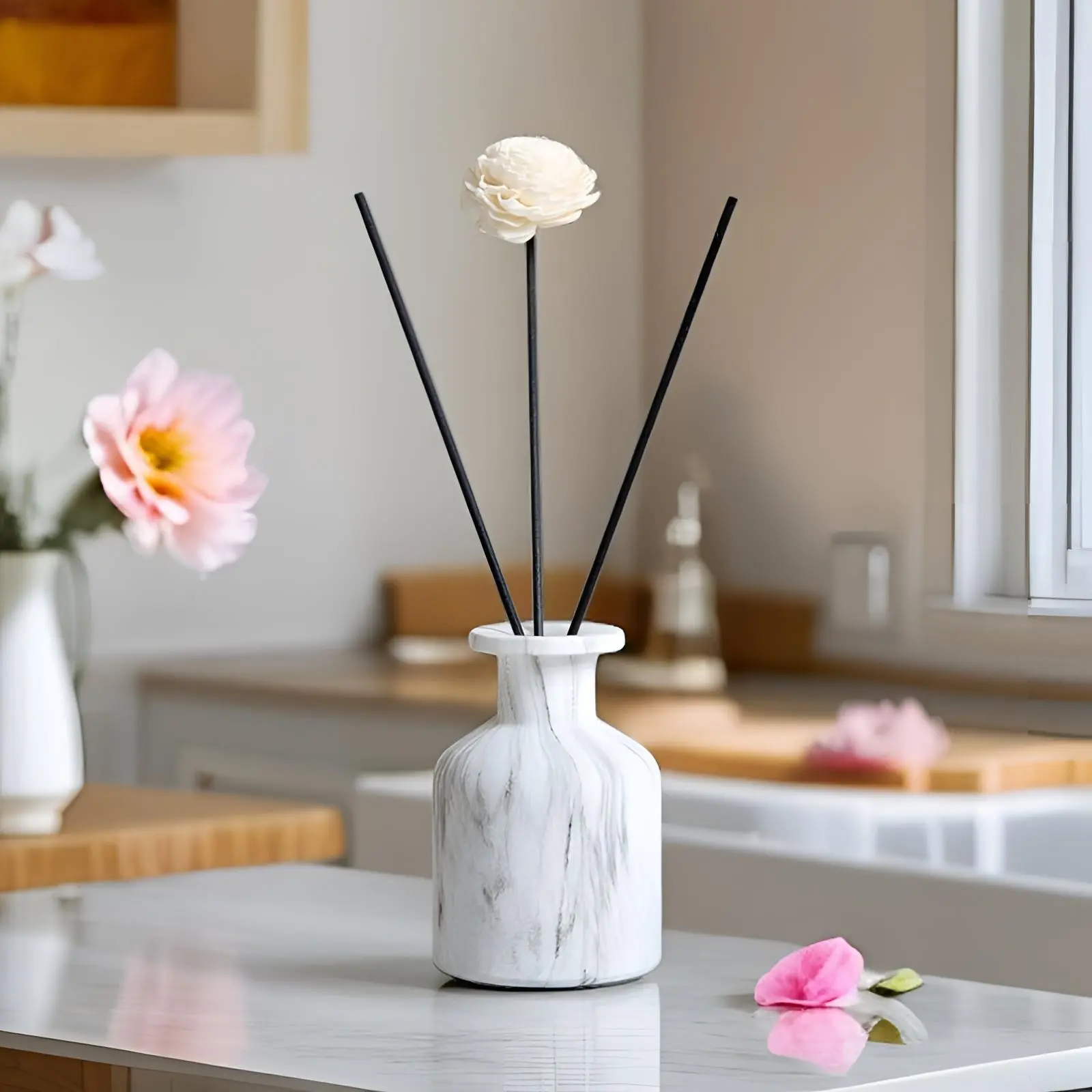 120ml/4.06oz Cylindrical Reed Diffuser, With Fresh Air And Long-Lasting Fragrance, Suitable For Bedroom, Living Room, Study, Home, Office, Hotel, Gardenia Fragrance