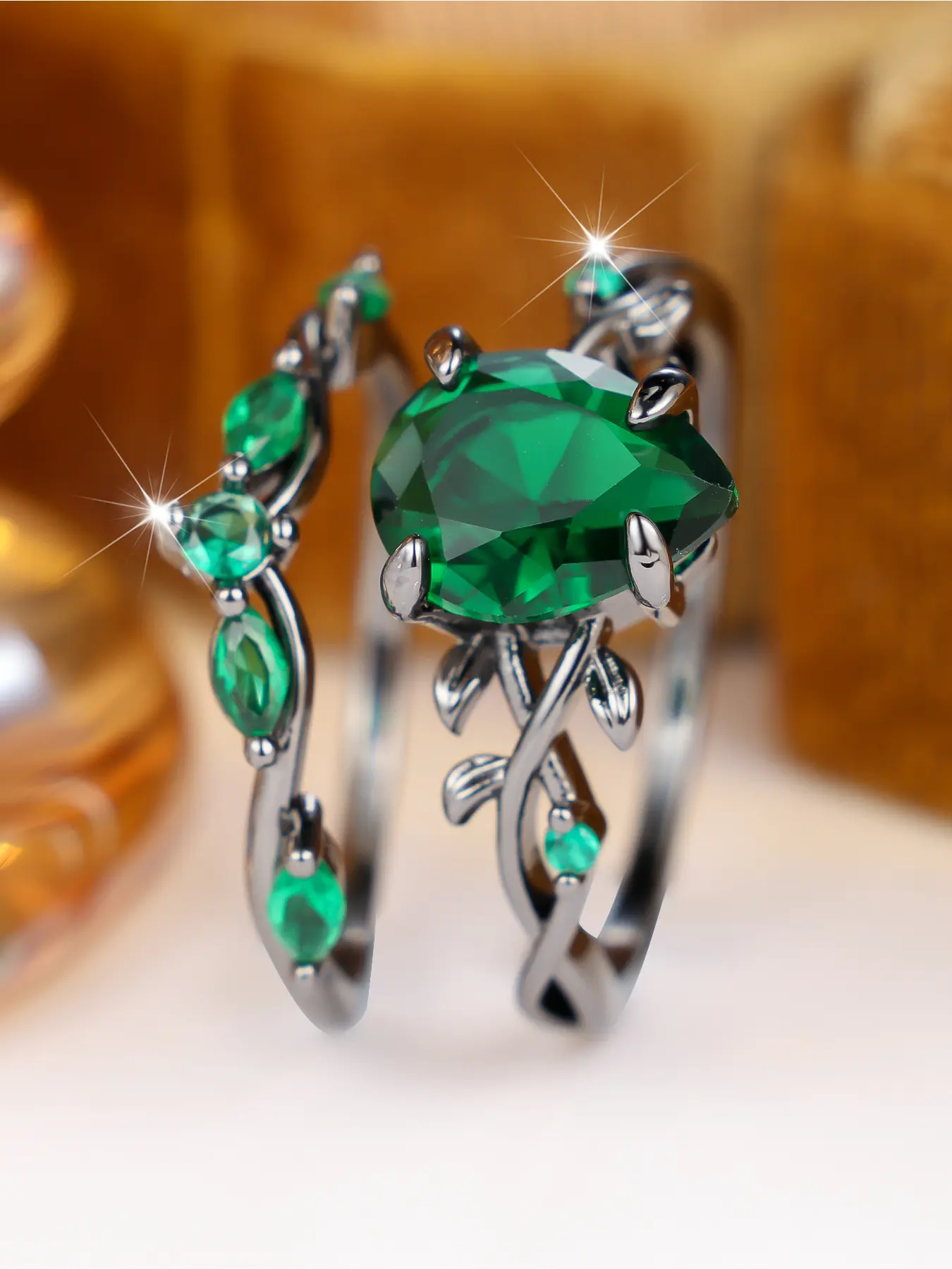 Gunmetal Teardrop Emerald Green Ring Set, 2Pcs Stackable With Vine Leaf Paved Band, Gothic Luxurious Statement Jewelry for Women Party Daily Wear Casual Style for All Seasons