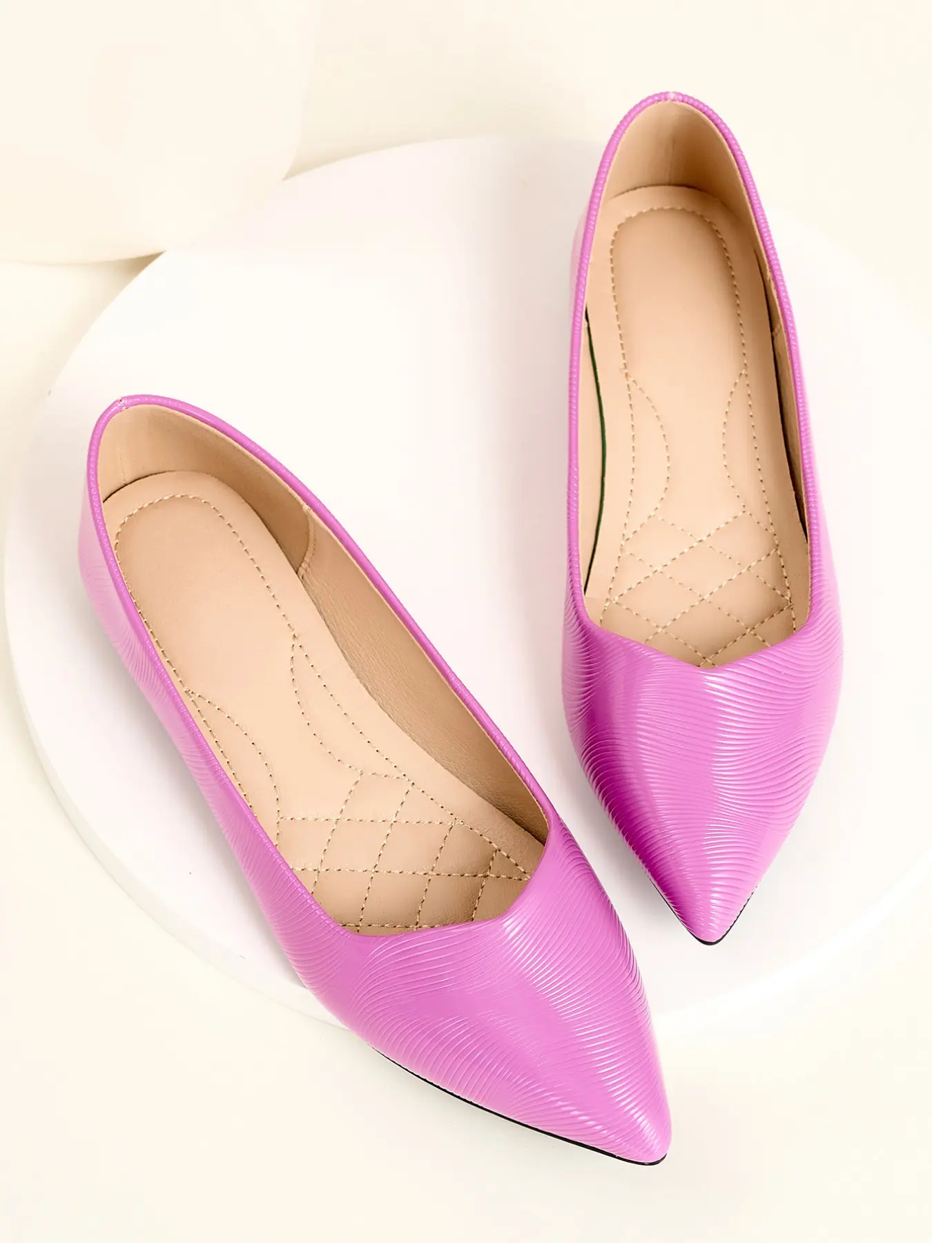 Wave Pattern Slip-On Low Top Shoe, Elegant Casual Women's Footwear, Medium Width Pointed Toe Ballet Flat, All-Season Fashion