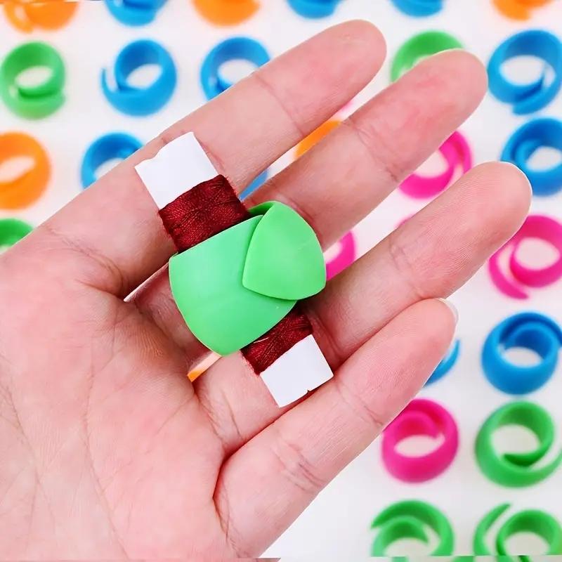 Random Color Thread Spool Saver, 24pcs Thread Spool Hugger, Sewing and Embroidery Machine Thread Spools, Sewing Supplies Crafts