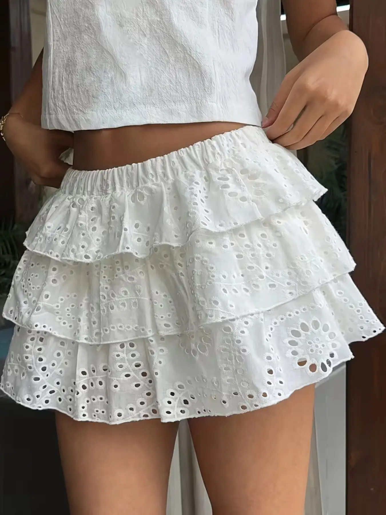 Women's Sweet Lace Layered Ruffle Mini Skirt Bottoms, High Waist Casual Summer Midi Dress, Elegant, Feminine and Chic Design for Daily Wear
