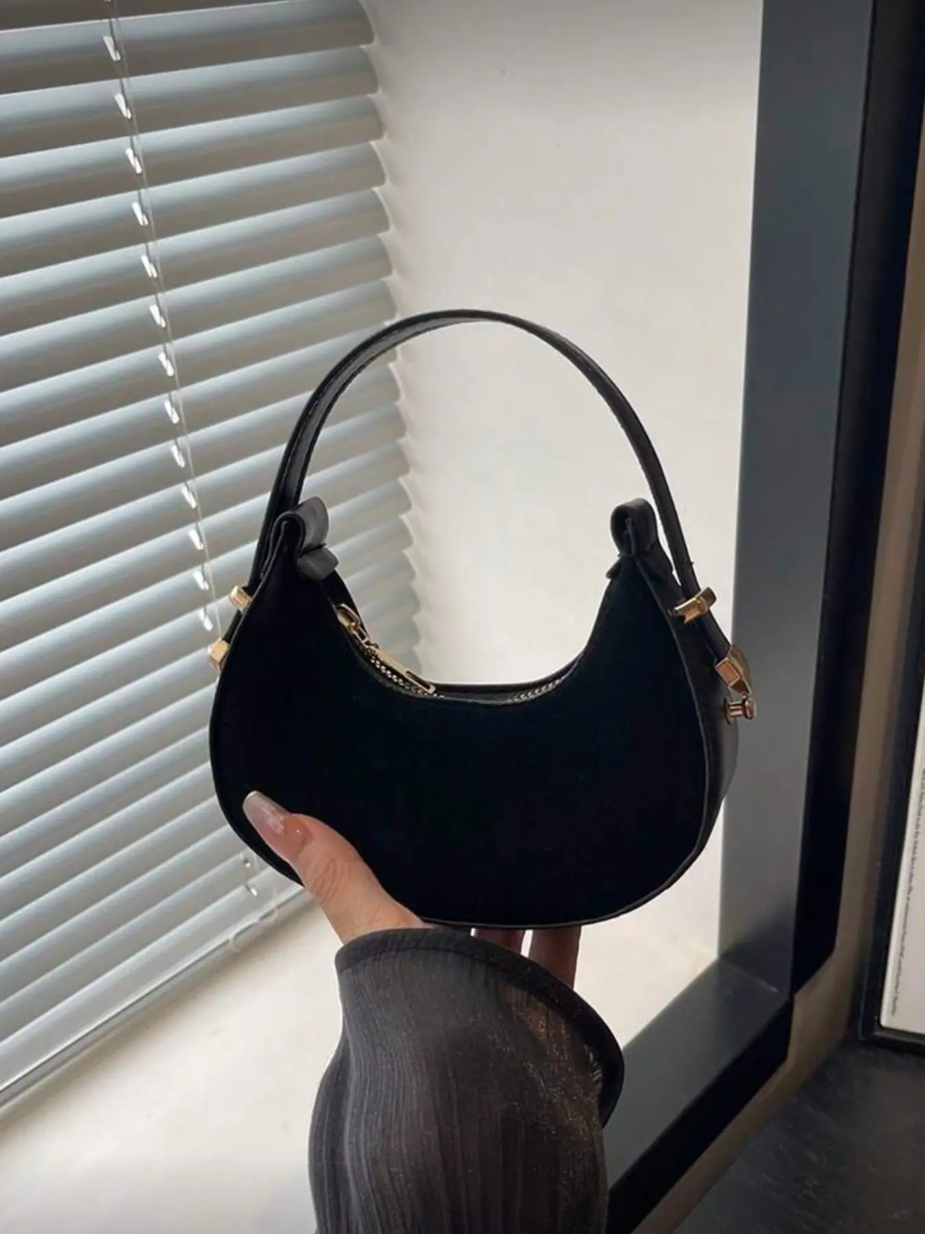 Mini Cute Solid Color Handbag, Fashion Crescent Design, High-Quality Elegant Style, Multifunctional Shoulder Bag
