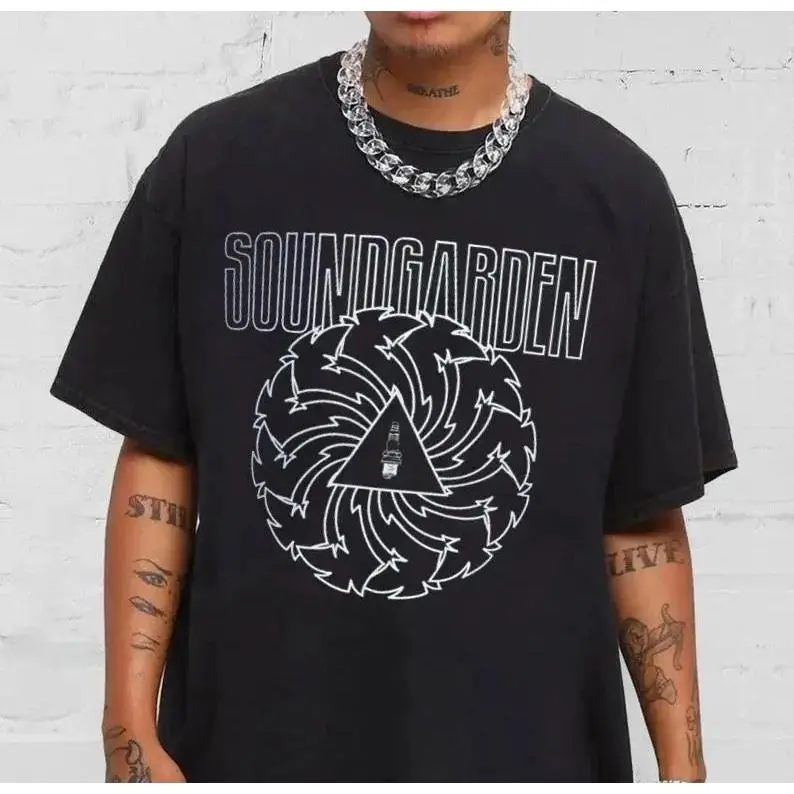 🤘 🎸 Soundgarden Badmotorfinger Classic Rock Band Tee Shirt